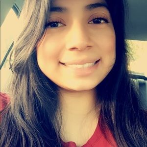 Meet your Posher, Teresita